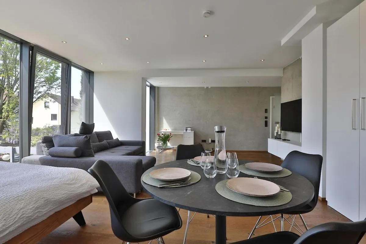 Сasa de vacaciones Moderne Dhh Mit Zwei Apartments Gersthofen